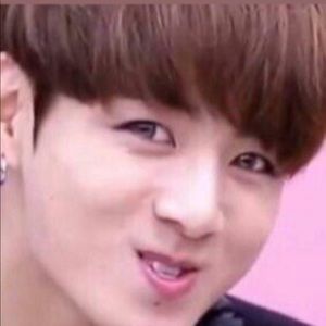 Meet your Posher, Ara